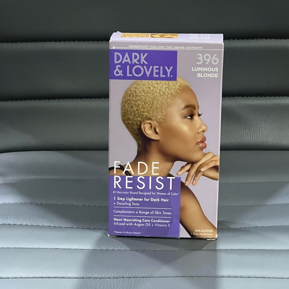 Dark and lovely hair color luminous blonde